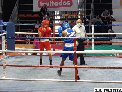 Sebastián Daza (rojo) terminó con la de Bronce /COD