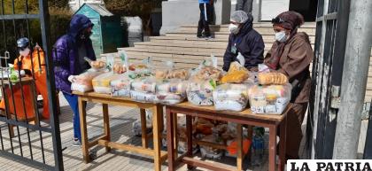 Los productos serán entregados a aproximadamente 97 mil estudiantes de forma mensual /LA PATRIA