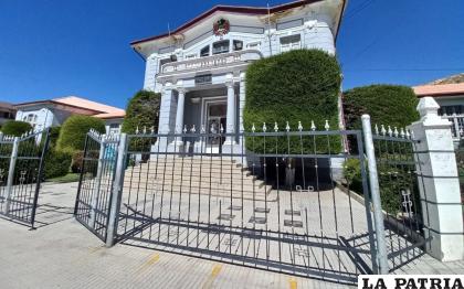Los estudiantes contagiados son de tercero y cuarto de secundaria /LA PATRIA
