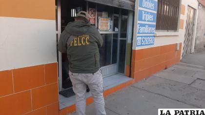 Se presume que murió por una asfixia posicional dentro el sauna /LA PATRIA
