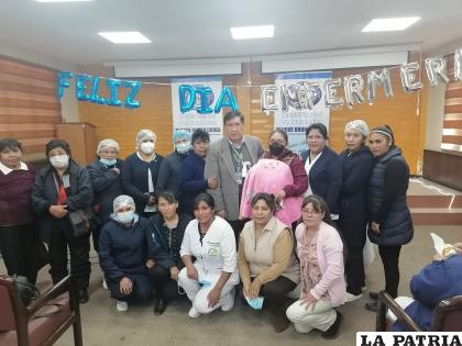 Acto de homenaje por el Día Internacional de la Enfermería /LA PATRIA