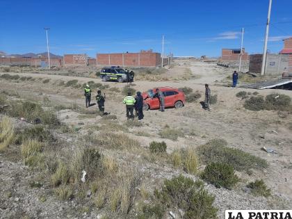 Se presume que volcó por evitar atropellar a un perro 
 /LA PATRIA
