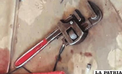 El implicado utilizó una llave para asesinar a su madre /Foto referencial
