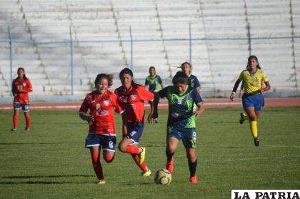 Los encuentros finales se disputaron en el estadio ??Jesús Bermúdez? /LA PATRIA