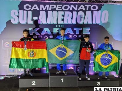 Manuel Olguín obtuvo plata en 12-13 años /FBK