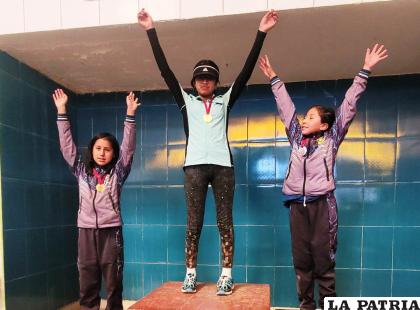 Las nuevas promesas del triatlón orureño /LA PATRIA