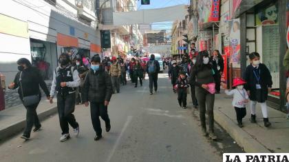 Oruro continúa en zona de epidemia por resfríos /LA PATRIA