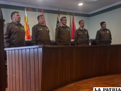 Autoridades policiales asistieron a la celebración
 / LA PATRIA