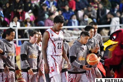 Harris Dmonta fue la pesadilla para el conjunto orureño 
/ Emilio Castillo