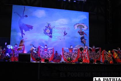 Elencos brillaron en escenario / LA PATRIA
