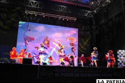 Teatro Internacional Oruro reunió a bailarines de todo el departamento / LA PATRIA