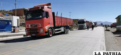 Transporte se ve afectado por falta de dólares /LA PATRIA