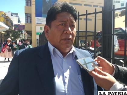 Director Departamental de Educación, Oscar Copa /LA PATRIA