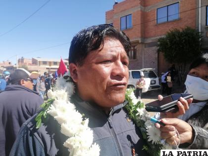 Presidente de la Fedjuve, Richard Mamani /LA PATRIA