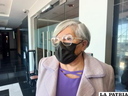 Senadora Silvia Salame /LA PATRIA