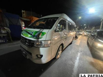El vehículo protagonista fue trasladado al frontis de la Policía 
/Tránsito