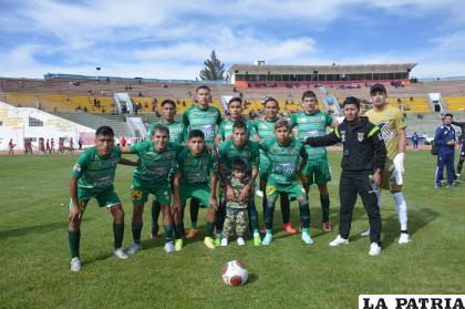 Coop. Min. Poopó quiere redimirse en el torneo /LA PATRIA