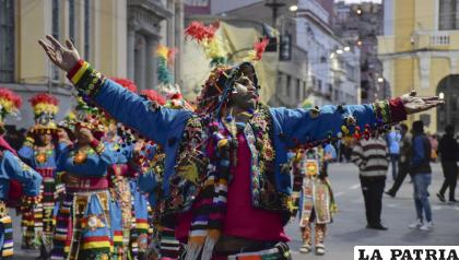 Oruro volvió a vivir la fiesta del Carnaval 
