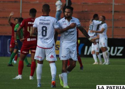 El cuadro ??aviador? logró empatar el partido y sumar un punto /APG