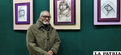 Jesús Céspedes expone sus dibujos dedicados a las madres / LA PATRIA 
