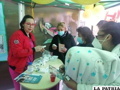 Feria de salud de prevención y detección temprana del cáncer de piel /LA PATRIA
