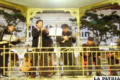 Orureños del Cuarteto Maya emocionaron al público