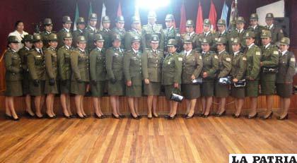 Mujeres policías celebraron su día