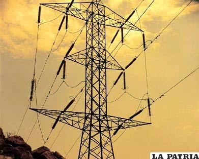 Bolivia cuenta con reducida reserva eléctrica