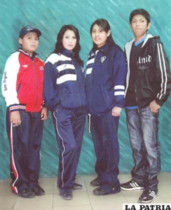 Luis Ríos, Marcela Villarroel, Vivian Chávez y Ronald Castillo
