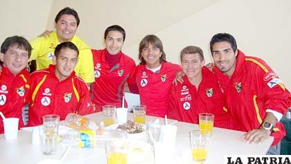 Integrantes del seleccionado nacional, en la concentración en el Buenos Aires Football