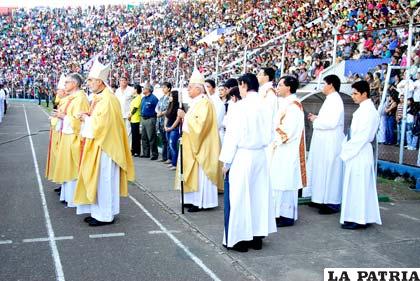 Cardenal Julio Terrazas: “Se debe volver a la palabra de Dios para poder erradicar males de la sociedad”
