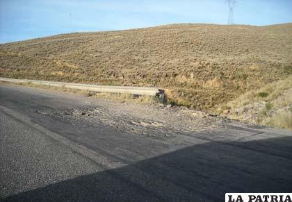 “Bache” a la entrada de Sayari