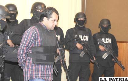 El colombiano con fuerte custodia policial