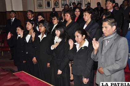 Juramento de funcionarios judiciales
