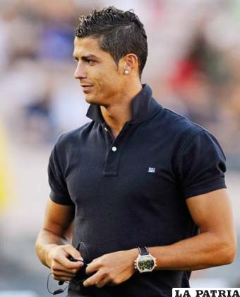 Cristiano Ronaldo (CRISTIANOWEB.COM)