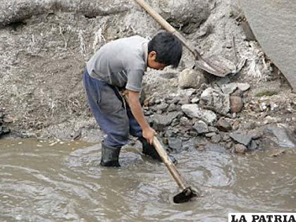 Una forma de explotación vigente en la actualidad, es el trabajo infantil