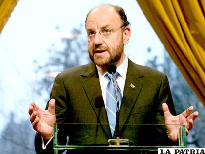 Alfredo Moreno, canciller chileno asegura que las declaraciones del presidente de Bolivia sobre el conflicto marítimo no corresponden /radio970am.com.py