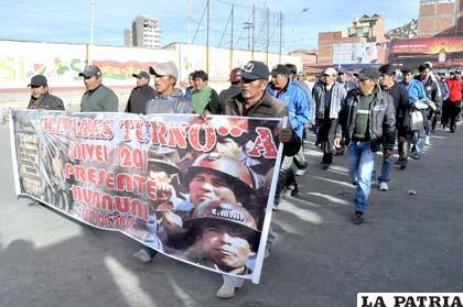 Mineros de Huanuni se solidarizan con sus compañeros de Colquiri