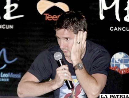 Lionel Messi ofreció una conferencia de prensa (foto: yahoo.com)