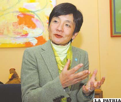 Yoriko Yasukawa en representación de la ONU instó a policías y Gobierno dialogar en busca de paz