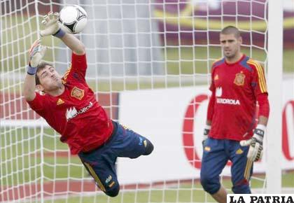 Casillas estará esta tarde en el arco español (foto: lainformacion.com)