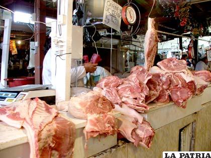 Evitar comer carnes previene afecciones a la salud humana