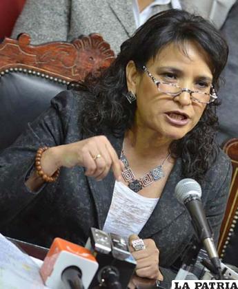 La diputada Marcela Revollo insta al Gobierno a dialogar con los indígenas de la novena marcha /APG