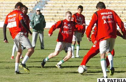 El entrenamiento de la Selección Boliviana se cumplió ayer en el estadio “Hernando Siles”