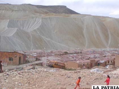 Desmontes mineros de Catavi