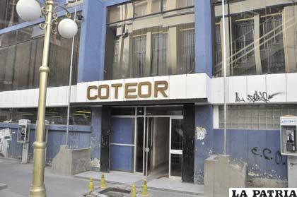 Edificio central de la Cooperativa de Telecomunicaciones Oruro