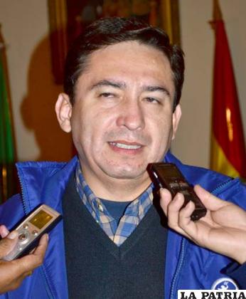 Asesor de Programas de Salud y Desarrollo Infantil, Daniel Rojas Loayza