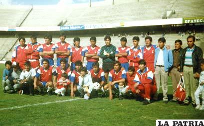 Deportivo ENAF en su participación en Copa “Simón Bolívar”