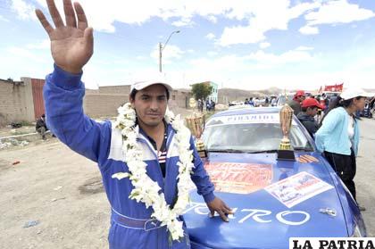 El piloto orureño Miguel Flores, es campeón nacional de la N-9
