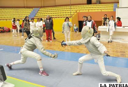 Los combates se disputaron en el Palacio de los Deportes